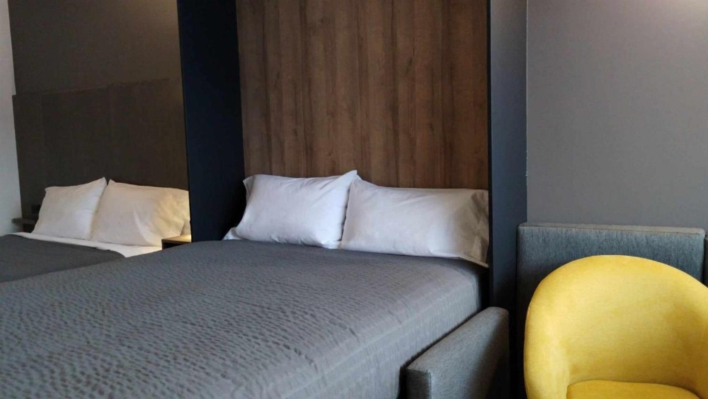 Motel L'Avenue du Pont Main image